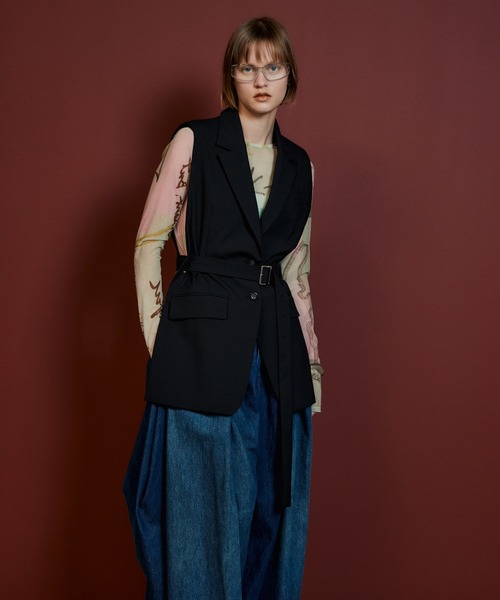 MAISON SPECIAL(メゾンスペシャル)の「【2026Autumn PRE-ORDER】Belted Side-Open Vest/ベルテッドサイドオープンジレ(その他アウター・レディース・ブラック/グレー・FREE)」の1枚目の写真