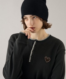 ONCILY（オンシェリー）の「HEART PATCH STITCH HENLEY NECK THERMAL / ハートパッチステッチヘンリーネックサーマル（Tシャツ/カットソー）」
