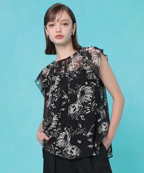 ANAYI（アナイ）の「アートマーカーフラワープリントフリルブラウス〈セットアップ対応商品〉（シャツ/ブラウス・レディース・ブラック・38/36）」の5枚目の写真