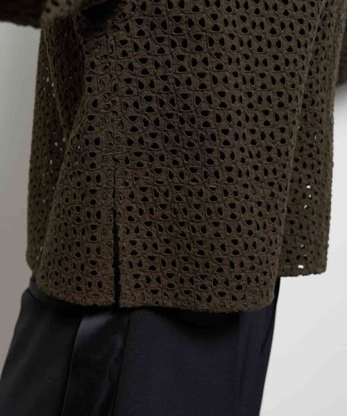 LANVIN en Bleu(ランバンオンブルー)の「コットンレースショートシャツ(シャツ/ブラウス・レディース・ブラウン/オフホワイト・38)」の10枚目の写真
