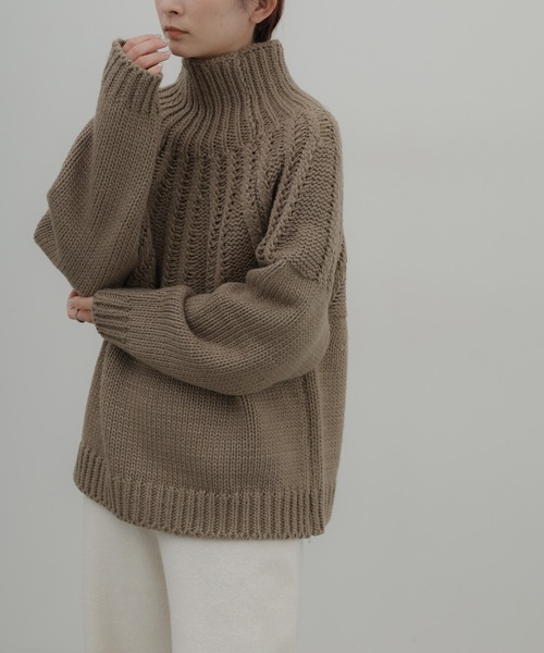 select MOCA(セレクトモカ)の「【ZOZO限定予約受付中】ミックスケーブルハイネックニット(ニット/セーター・レディース・サンドベージュ/グレイッシュベージュ/チャコールグレー/アイボリー・FREE)」の20枚目の写真