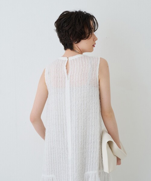Rouge vif(ルージュヴィフ)の「【人気追加】フェザーノースリーブワンピース(ワンピース・レディース・ブラック/ホワイト・フリー)」の15枚目の写真