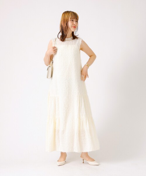 Rouge vif(ルージュヴィフ)の「【人気追加】フェザーノースリーブワンピース(ワンピース・レディース・ブラック/ホワイト・フリー)」の19枚目の写真