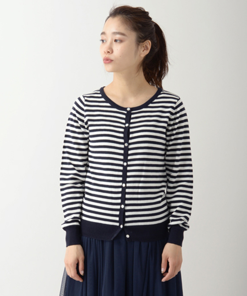 E hyphen world gallery（イーハイフンワールドギャラリー）の「ウォッシャブル12Gクルーカーディガン（カーディガン/ボレロ・レディース・オフホワイト/LT.Gray/ピンク/ベージュ/ネイビー/アイボリー/ブラック/サックスブルー・FREE）」の2枚目の写真