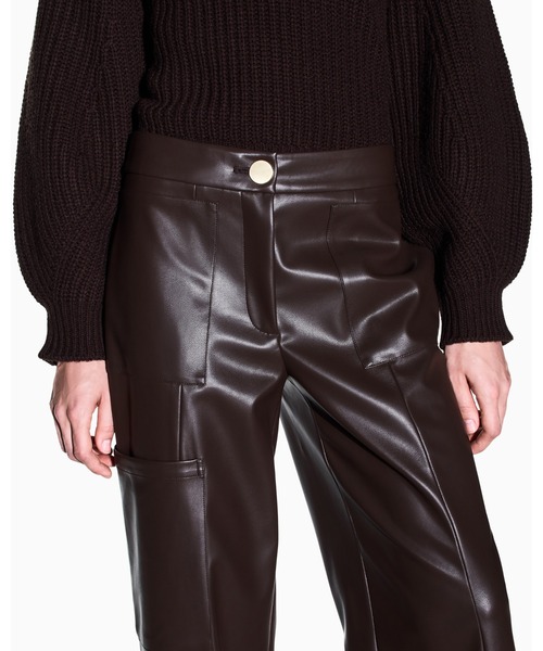 ARMANI EXCHANGE(アルマーニエクスチェンジ)の「【A|X アルマーニ エクスチェンジ】PUコーティング ストレートパンツ(その他パンツ・レディース・ダークブラウン・4/2/6)」の4枚目の写真