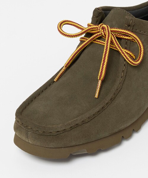 Clarks Originals（クラークスオリジナルズ）の「＜Clarks ORIGINALS＞ Wallabee GTX OLIVE/シューズ（モカシン/デッキシューズ・メンズ・オリーブ・9/7h/7/6h/8h/8）」の4枚目の写真