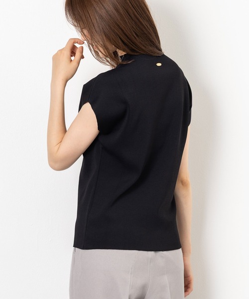 MAISONCOMFY （メゾンコンフィ）の「【上品な印象のフレンチニット】肩のラインを美しく見せるミニマルニット（ニット/セーター・レディース・ブラック/グレイッシュベージュ/ボルドー・FREE）」の15枚目の写真