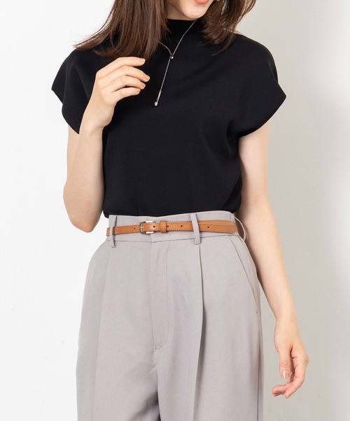 MAISONCOMFY （メゾンコンフィ）の「【上品な印象のフレンチニット】肩のラインを美しく見せるミニマルニット（ニット/セーター・レディース・ブラック/グレイッシュベージュ/ボルドー・FREE）」の17枚目の写真