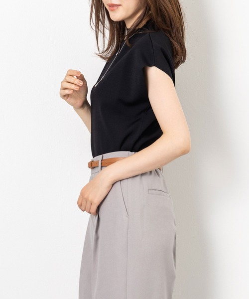 MAISONCOMFY （メゾンコンフィ）の「【上品な印象のフレンチニット】肩のラインを美しく見せるミニマルニット（ニット/セーター・レディース・ブラック/グレイッシュベージュ/ボルドー・FREE）」の18枚目の写真