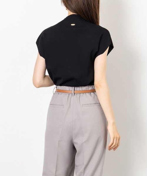 MAISONCOMFY （メゾンコンフィ）の「【上品な印象のフレンチニット】肩のラインを美しく見せるミニマルニット（ニット/セーター・レディース・ブラック/グレイッシュベージュ/ボルドー・FREE）」の19枚目の写真