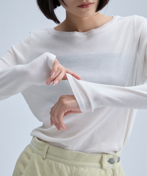 MAAI(マアイ)の「Sheer Longsleeve T-shirt(Tシャツ/カットソー・レディース・オフホワイト/ライトブラウン/イエロー系その他4・MEDIUM/LARGE)」の10枚目の写真
