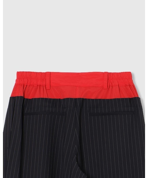 THINGS THAT MATTER(シングス ザット マター)の「LAYERED WAIST TUCK WIDE PANTS / レイヤードウエストタックワイドパンツ(その他パンツ・レディース・ネイビー/グレー・1/2)」の22枚目の写真