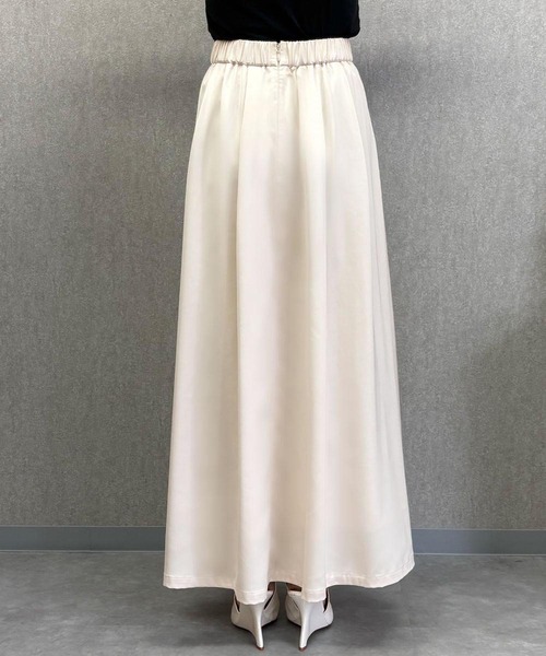 ELFRANK（エルフランク）の「【2026AW】【S～Lサイズ展開】とろみタックフレアロングスカート 洗える（スカート・レディース・オフホワイト/ブラック・S/L/M）」の17枚目の写真