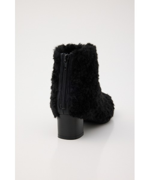 LAGUA GEM（ラグアジェム）の「FAUX FUR SHORT ブーツ（ブーツ・レディース・ブラック/アイボリー・SMALL/MEDIUM/LARGE）」の5枚目の写真