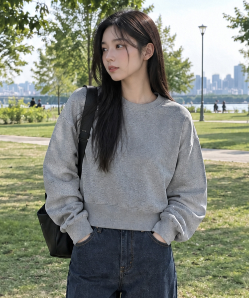 PEID(ペイド)の「PD ベーシック セミクロップ スウェット 2カラー(スウェット・レディース・ブラック/アッシュグレー・X-LARGE/XX-LARGE)」の3枚目の写真