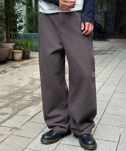 SIGNATURE（シグネチャ）の「BARREL カーブドチノパンツ[チャコール]（その他パンツ・メンズ・その他・SMALL/MEDIUM/LARGE/X-LARGE）」の4枚目の写真