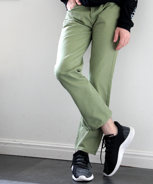 Denime（ドゥニーム）の「TWILL COLOR PANTS/ツイルカラーパンツ（その他パンツ・メンズ・グリーン/ホワイト/ベージュ・X-LARGE/MEDIUM/LARGE）」の3枚目の写真