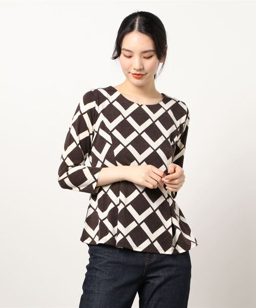 トップス Fellini フェリーニ のtシャツ カットソー ぺプラムフレアプルオーバー 72 2185 13 を購入できます Fellini Tシャツ カットソー ぺプラムフレアプルオーバー Tシャツ カットソー Fellini フェリーニ のファッション 公式アプリの