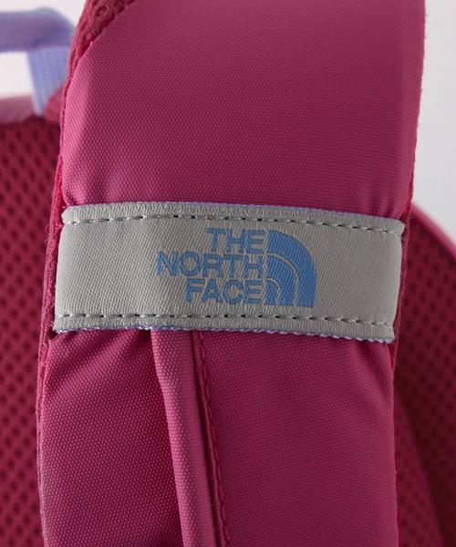 THE NORTH FACE（ザノースフェイス）の「【THE NORTH FACE(ザノースフェイス)】Small Day 15L（バックパック/リュック・キッズ・ブラック/ピンク・FREE）」の5枚目の写真