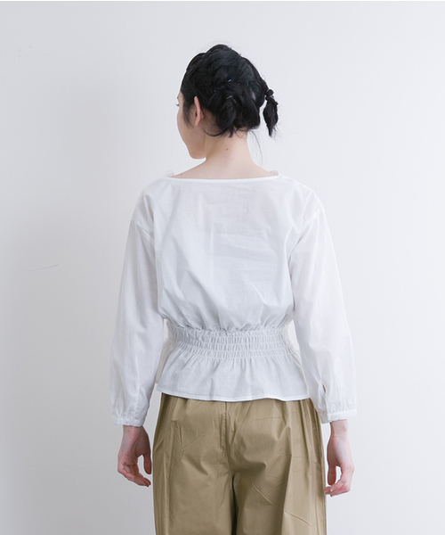 MERLOT(メルロー)の「コットンVネックレースブラウス587-5527(シャツ/ブラウス・レディース・ベージュ/オレンジ/ホワイト・FREE)」の19枚目の写真