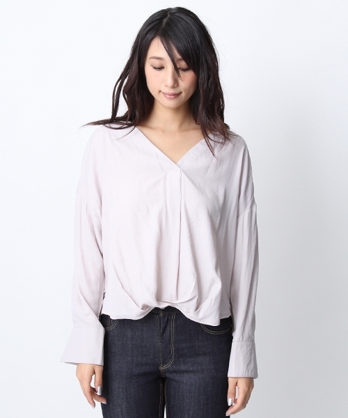 Andemiu（アンデミュウ）の「スソタックバックリボンロングスリーブブラウス748747（シャツ/ブラウス・レディース・ライトグレー/キャメル/ピンク/ホワイト・FREE）」の6枚目の写真