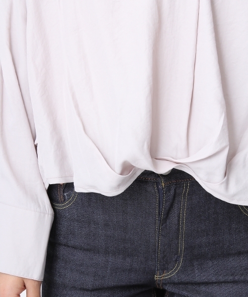 Andemiu（アンデミュウ）の「スソタックバックリボンロングスリーブブラウス748747（シャツ/ブラウス・レディース・ライトグレー/キャメル/ピンク/ホワイト・FREE）」の9枚目の写真