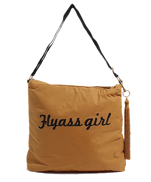 Kastane（カスタネ）の「FLYASSナイロンパック（ショルダーバッグ・レディース・ベージュ/キャメル/ブルー/ブラック・FREE）」の4枚目の写真