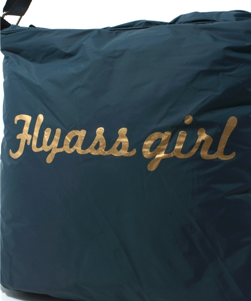 Kastane（カスタネ）の「FLYASSナイロンパック（ショルダーバッグ・レディース・ベージュ/キャメル/ブルー/ブラック・FREE）」の7枚目の写真