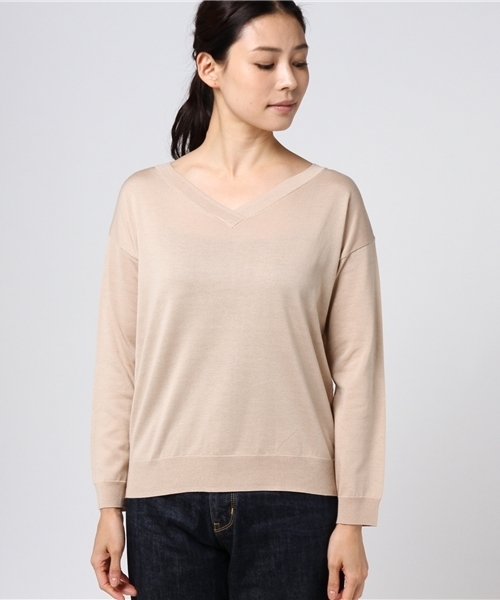 RIVE DROITE（リヴドロワ）の「重ねVネックプルオーバー（ニット/セーター・レディース・ベージュ/レッド/グリーン/マスタード・FREE）」の5枚目の写真