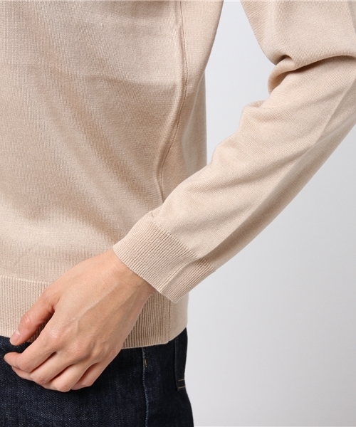 RIVE DROITE（リヴドロワ）の「重ねVネックプルオーバー（ニット/セーター・レディース・ベージュ/レッド/グリーン/マスタード・FREE）」の9枚目の写真