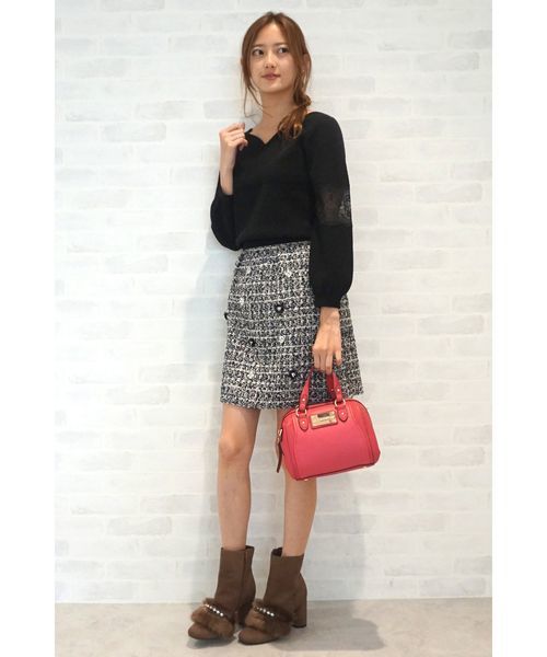 JILL by JILL STUART（ジルバイジルスチュアート）の「PLATE BOSTON BAG（ボストンバッグ・レディース・ブラック/ピンク/ピンク系その他・ﾌﾘ-）」の7枚目の写真