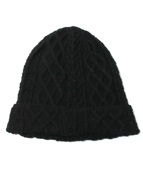 green label relaxing（グリーンレーベルリラクシング）の「GLR CTN/AC アラン ビーニーキャップ（ニットキャップ/ビーニー・メンズ・ブラック/レッド/ロイヤルブルー/ネイビー・フリー）」の2枚目の写真