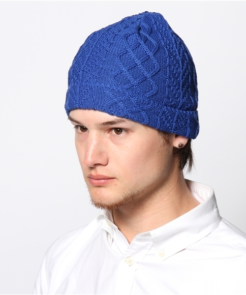 green label relaxing（グリーンレーベルリラクシング）の「GLR CTN/AC アラン ビーニーキャップ（ニットキャップ/ビーニー・メンズ・ブラック/レッド/ロイヤルブルー/ネイビー・フリー）」の9枚目の写真