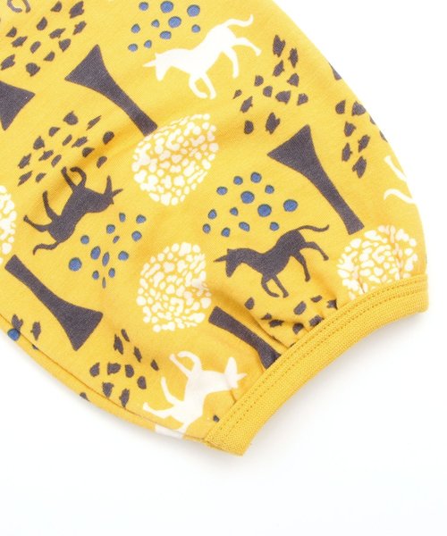 BREEZE(ブリーズ)の「ネット限定 ユニコーン総柄ワンピース(ワンピース・キッズ・イエロー/チャコール・90/100/110/120/80/130/95/140)」の3枚目の写真