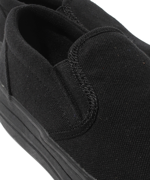 WEGO（ウィゴー）の「WEGO/厚底スリッポンスニーカー（スリッポン・レディース・ブラック/ホワイト・24.5/23.5）」の8枚目の写真