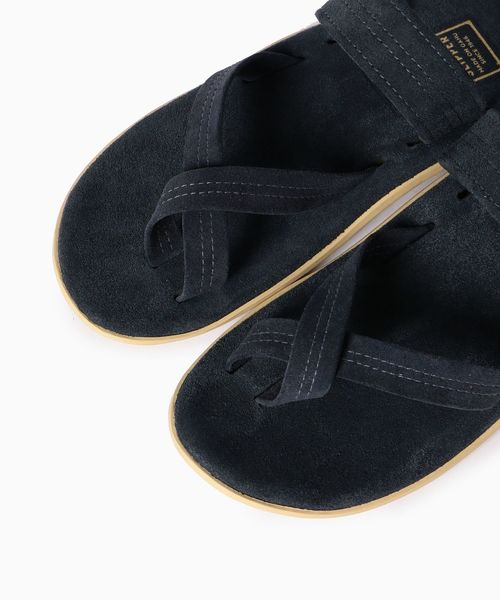 ISLAND SLIPPER（アイランドスリッパ）の「ISLAND SLIPPER(アイランド・スリッパ): SHIPS別注 スエード トングストラップ/サンダル（サンダル・メンズ・ブラウン/ブラック/ネイビー・8/10/9/7）」の16枚目の写真
