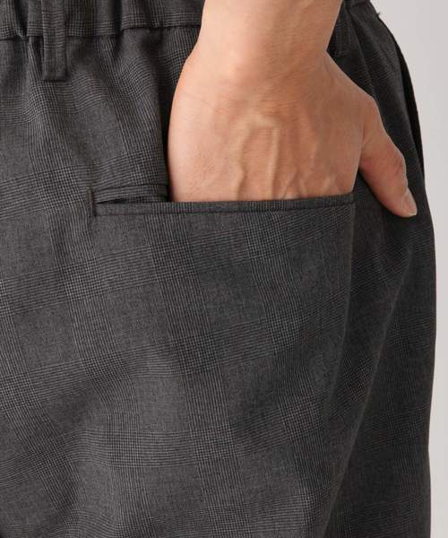 GLOBAL WORK(グローバルワーク)の「ドライスラックスアンクルパンツ/823511(その他パンツ・メンズ・ベージュ/ブラック/チャコールグレー・MEDIUM/LARGE/SMALL/X-LARGE)」の13枚目の写真