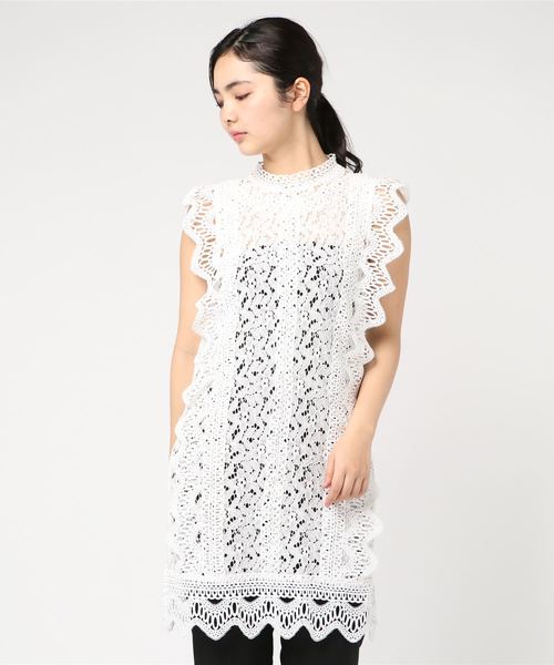 ASTORIA ODIER(アストリアオディール)の「プチハイネック レースワンピース(ワンピース・レディース・ホワイト/ブラック・MEDIUM)」の6枚目の写真