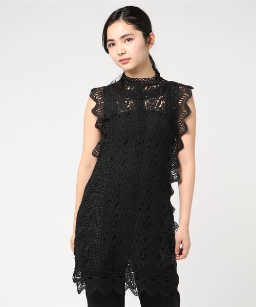 ASTORIA ODIER(アストリアオディール)の「プチハイネック レースワンピース(ワンピース・レディース・ホワイト/ブラック・MEDIUM)」の5枚目の写真
