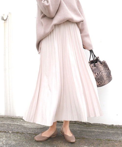 coca（coca）（コカ）の「ミモレ丈スウェードタッチプリーツスカート（スカート・レディース・ピンク/ライトベージュ・ONE SIZE）」の2枚目の写真