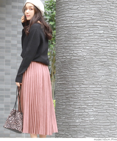 coca（coca）（コカ）の「ミモレ丈スウェードタッチプリーツスカート（スカート・レディース・ピンク/ライトベージュ・ONE SIZE）」の5枚目の写真