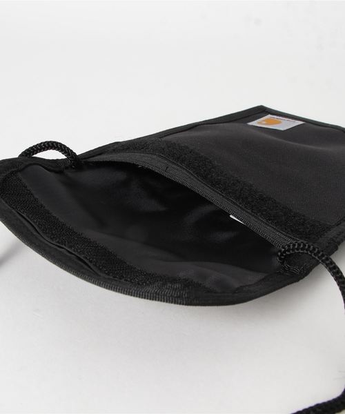 Carhartt WIP（カーハートダブリューアイピー）の「COLLINS NECK POUCH（ショルダーバッグ・メンズ・ブラック/ブラウン/ダークネイビー/グリーン/カモフラージュ・ONE SIZE）」の7枚目の写真