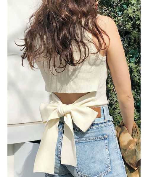 EVRIS（エヴリス）の「バックリボンリブニットタンク（ニット/セーター・レディース・ホワイト/ブラック/ブラウン/イエロー・FREE）」の2枚目の写真