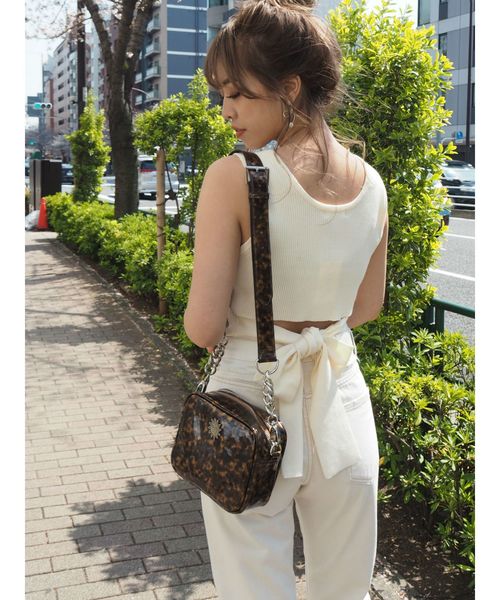 EVRIS（エヴリス）の「バックリボンリブニットタンク（ニット/セーター・レディース・ホワイト/ブラック/ブラウン/イエロー・FREE）」の9枚目の写真