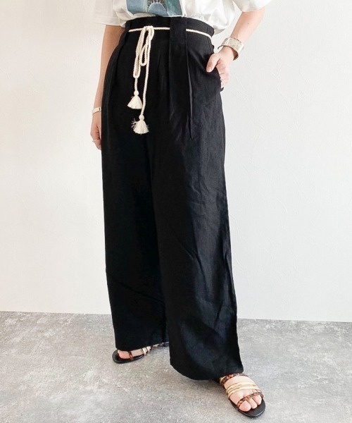 PAGEBOY(ページボーイ)の「リネンレーヨンロープベルトパンツ(その他パンツ・レディース・ブラック/パープル/ライム/グレイッシュベージュ/グリーン系その他・FREE)」の2枚目の写真