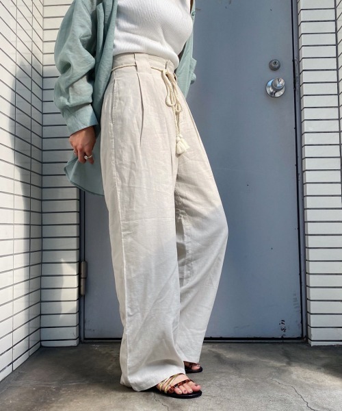 PAGEBOY(ページボーイ)の「リネンレーヨンロープベルトパンツ(その他パンツ・レディース・ブラック/パープル/ライム/グレイッシュベージュ/グリーン系その他・FREE)」の17枚目の写真