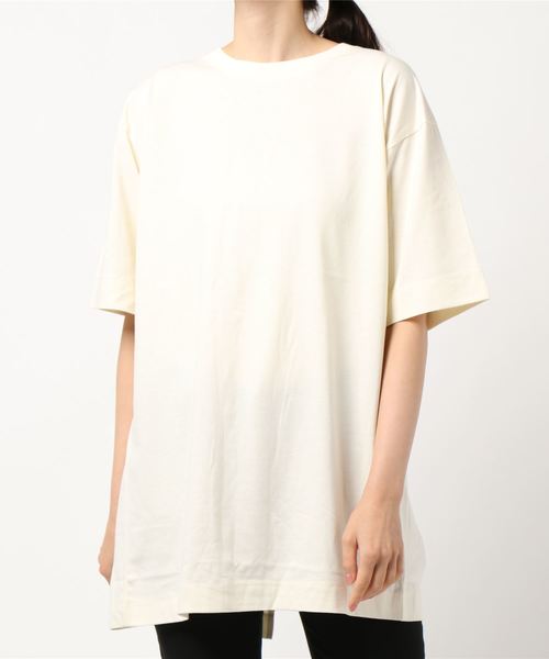 AMERICAN HOLIC（アメリカンホリック）の「バックスリットカットチュニック ＊（Tシャツ/カットソー・レディース・ブラック/ブラウン/グレー/アイボリー/キャメル・FREE）」の7枚目の写真