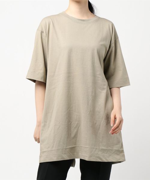 AMERICAN HOLIC（アメリカンホリック）の「バックスリットカットチュニック ＊（Tシャツ/カットソー・レディース・ブラック/ブラウン/グレー/アイボリー/キャメル・FREE）」の6枚目の写真