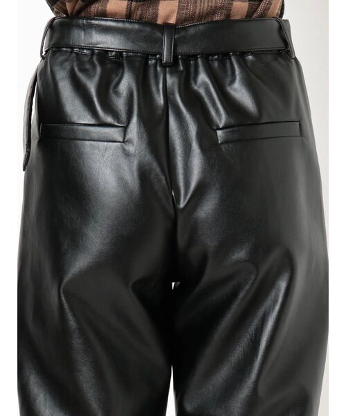 GYDA（ジェイダ）の「フェイクレザーテーパードパンツ（その他パンツ・レディース・ブラック・FREE）」の15枚目の写真