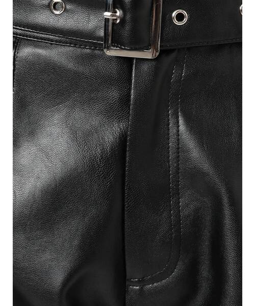 GYDA（ジェイダ）の「フェイクレザーテーパードパンツ（その他パンツ・レディース・ブラック・FREE）」の12枚目の写真